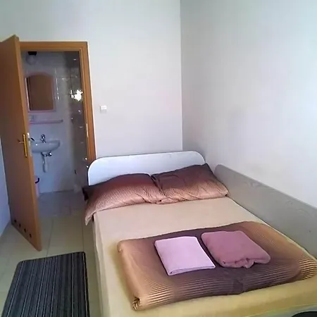 Hostal Malva *